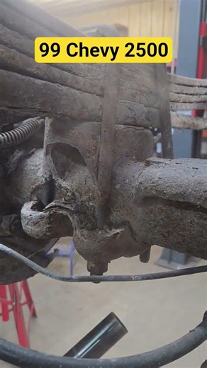 Exploding U Bolts! #Chevy #chevytrucks #automobile #mechanic #chevytruck #broken #rustyrestoration