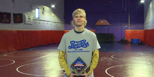 Sports Spotlight: NECPS sophomore Mann has perfect record heading to state wrestling meet