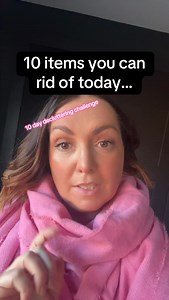 Day 2 of the 10-Day Declutter Challenge and today we’re heading into the bathroom! It’s a small space, so this one’s all about quick wins that make a big difference. We’re clearing out 10 easy things in under 1 hour— empty bottles, old products, worn-out towels, all the bits you don’t actually use. You’ll be amazed how fresh it feels once it’s done! ✨ Who’s doing their bathroom clear-out today? Tag me in your stories — we’re already 20 items down… only 80 to go! #DeclutterChallenge #BathroomDecl