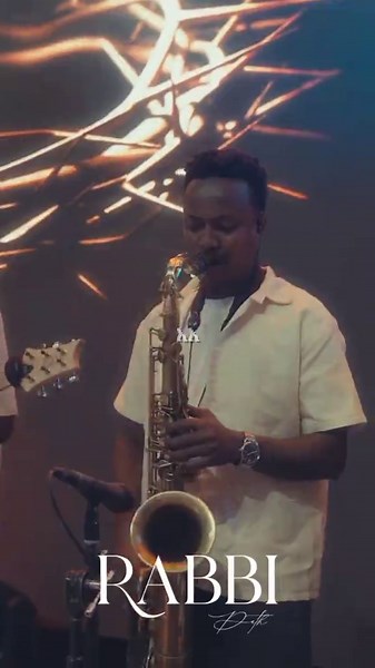 ያ መስህ singer @Meskerem_getu . . . . . #ያመሲህ #ስቅለት #rabbipath #protestantmezmur #meskeremgetu