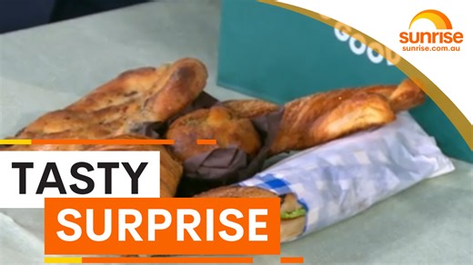 MYSTERY BAGS FOR CHEAP 🥐 The new viral app giving you surprise food bargains for a quarter of the price. WATCH SUNRISE FOR MORE | @7plus ☀️ | Sunrise