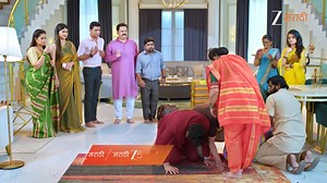 मेहेंदळेंच्या कुटुंबात जगदंबा अवतरणार! सावळ्याची जणू सावली आजपासून। दररोज । 6.30 PM #SavlyachiJanuSavali #ZeeMarathi #Newserial #promo #Saavali #Savali #ZM | Zee Marathi