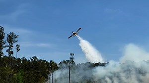 249K views · 924 reactions | WATCH: Plane drops water on Berkeley County brush fire What we know: https://www.counton2.com/news/local-news/berkeley-county-news/crews-responding-to-berkeley-county-brush-fire/?utm_medium=social&utm_source=facebook_WCBD_News_2 | WCBD News 2 | Facebook