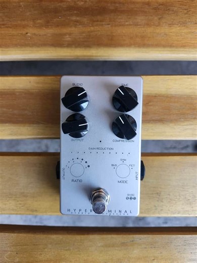 Darkglass Electronics Hyper Luminal Hybrid Compressor 2018 - Present - Silver | Reverb