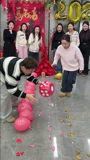 Balloon Popping Challenge: Guess who pops all their balloons first! Fun office games! Unexpected
