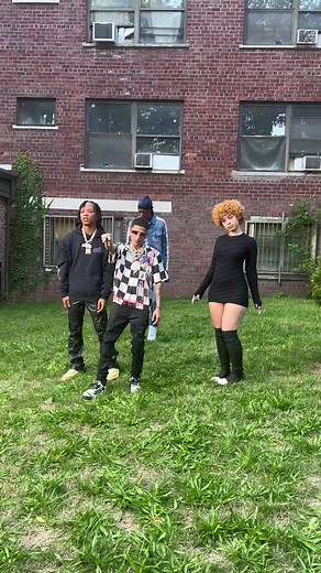 Some BTS From Todays Set W/ @Ice Spice @B-Lovee @Skillibenng @NYC JI #icespice #blove #jitheprinceofny #skilliebeng #viral #viralvideo #fypシ #fyp #fypage #fybシviral