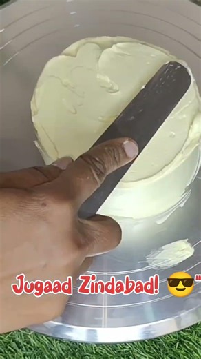 😱 Cake Bigad Gaya? Dekhiye Kaise Bachaya! #Shorts #BakingTips #PalisKitchen