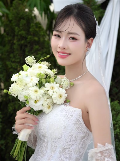 Nàng dâu xinh nhẹ nhưng đủ gây thương nhớ Ahihi Studio - 170 Hồ Văn Huê Phường Đức Nhuận #ahihistudio #studiowedding #wedding #trending