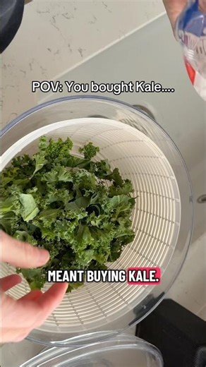 How to freeze (and use) Kale 🥬 #howtofreeze #freezerstash