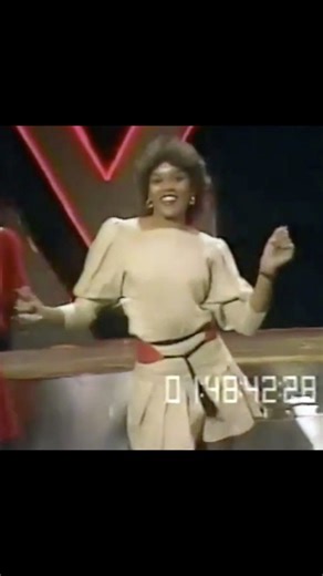 FUNK LIFE on Instagram: "The Soul Train dancers line up for Aretha's "Get It Right" in '83. @arethafranklin #arethafranklin #aretha #getitright #queenofsoul #soultrain #soultrainline #soultraindancers #dancing #dancers #soul #soulmusic #rnb #randb #funk #funky #80smusic #musicvideo #video"