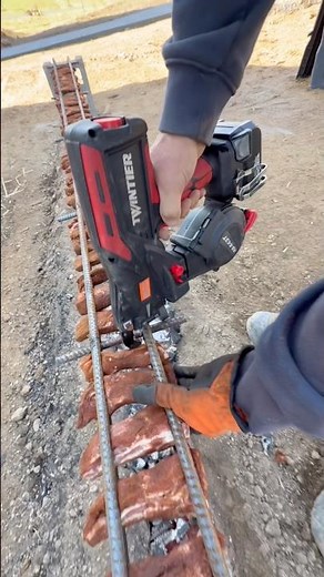 Grilling Gingerbread Ribs On The Jobsite #sponsored ‪@5hourenergyshot‬