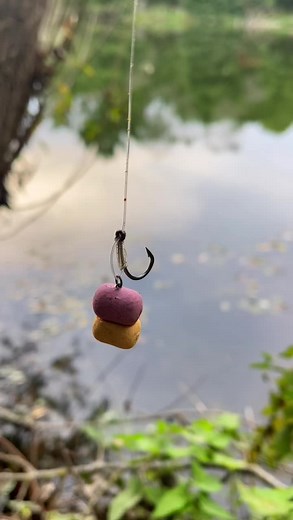 Crafting the Perfect Fishing Lure: A Close-Up Guide
