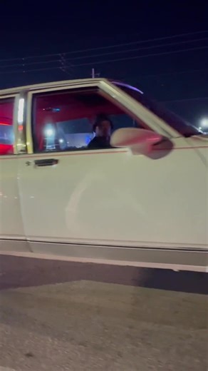 Box Chevy on Brushed Gold Billet 28’s