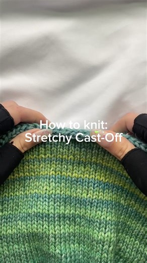this is a cast off method called “Jeny’s surprisingly stretchy bind-off” !! Have you tried this before? (Its my fav) #knittingtutorial #knitting #fiberartist