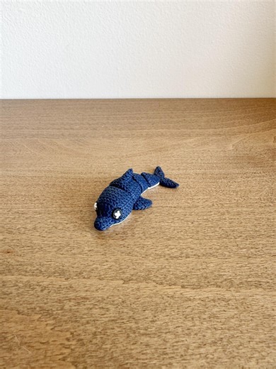 Knitted Dolphin Fidget Toy | Articulated 3D Printed Dolphin | Cute Ocean Keychain