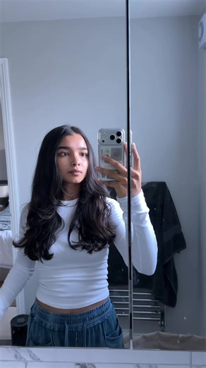 Trying Rollers for the First Time: Hair Shine Test