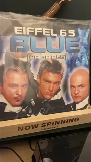 Song of the Day-19th February 2026-Eiffel 65 blue da ba dee Hannover remix