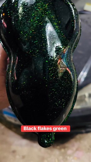 457 reactions · 17 shares | Color test black flakes green Renewing cars with distinctive colors and irresistible shine #elshafie@ #tintas #pinturas #pintandocarro #tintadecarro #automotriz | Ahmed Elshafie | Facebook