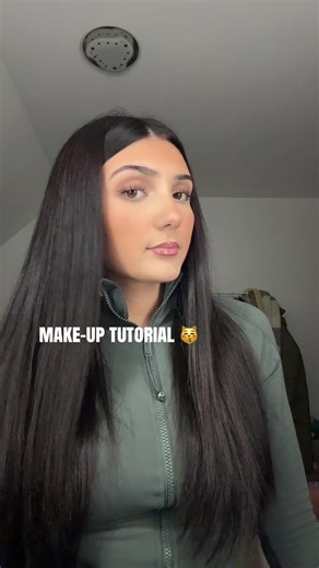 Step-by-Step Makeup Tutorial for Beginners