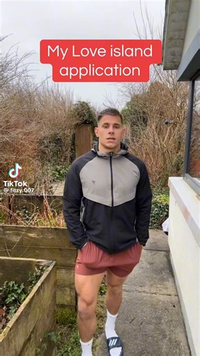 The amount of hate and nasty comments this talented inter-county footballer and brilliant primary school teacher is getting ) watch him on Tik-Tok) is off the scale. Grown men, including an ex Mayo player (like they can afford to slag anyone) Best of luck Fitzy 👊🏻
