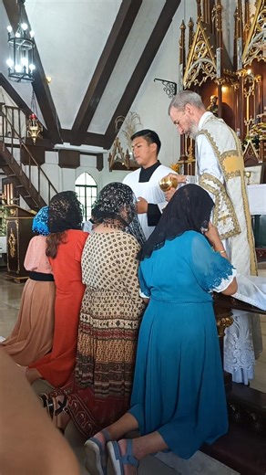 14K views · 651 reactions | The Holy Communion | Catholic Tradition & Evangelization | Facebook