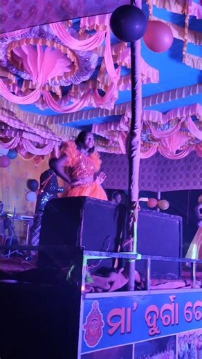 Kunki Nagin II Santali Stage Dance#jibanpriyadancer #shorts #dance