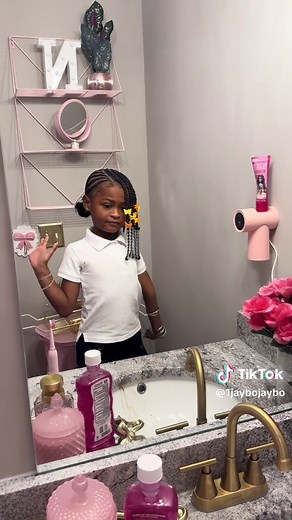An attitude morning routine with Naenae 😂❤️#fyp #dadsoftiktok #morningroutineaesthetic #viral