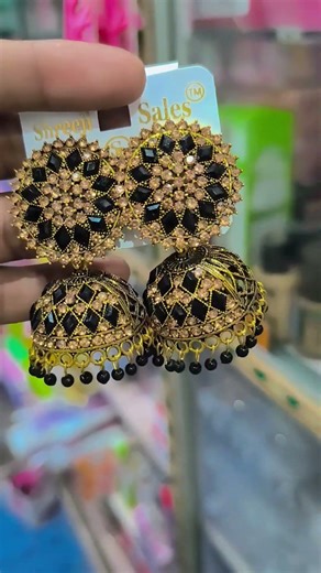 Earrings jhumka🔥😜#bangles​​ #jewellery​​ #jhumka​​ #earrings​​ #ytshorts​​ #viral​​ #trending