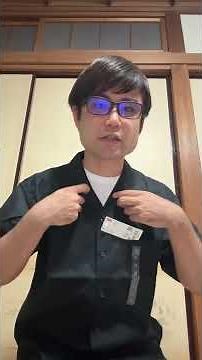[UNIQLO] I tried on an open-collar shirt! Worn with an AIRism cotton crew neck T-shirt! (Office c...