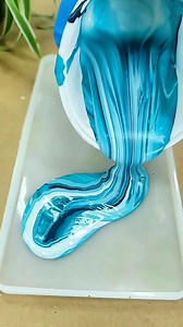 Turquoise marbled ecoresin tray. and hey, it's 2 sided 😊 win/win 💕 | Resinista