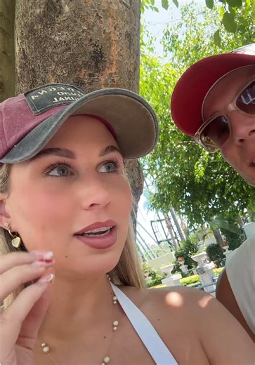 I forgot I had this cute movie world day vlog from a few months ago🥹 I love going to theme parks