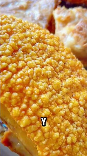 This is how the crispiest pork in the world is fried