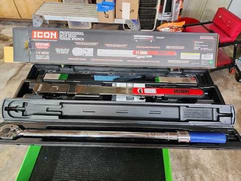 ICON 1/2" Drive Split Beam Torque Wrench VS KOBOLT 1/2" Drive Click Torque Wrench