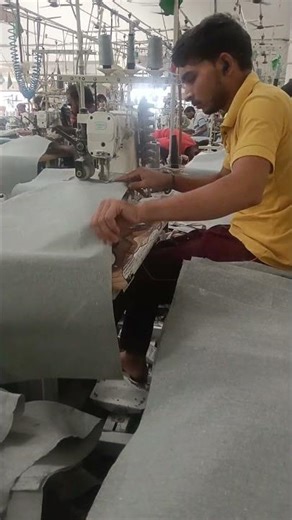 yah Dekho bag mein handle lag raha hai 🛍️🛍️🛍️