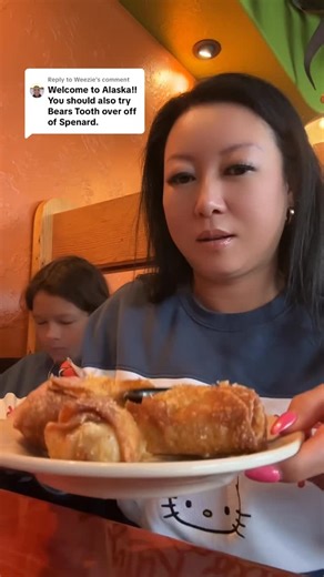 By Nay A | Replying to Weezie Bear Tooth Grill was amazing! 😋 #mukbang #eating #eatwithme #foodtiktok #alaska #anchorage #hamburger #fries | Instagram