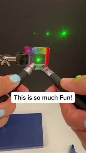 Monochromatic Light Through Diffraction Grating #diffractiongrating #lightexperiment #physics