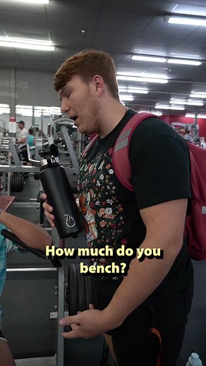 Last guy 😂 How much do you bench? 🏋️#fypシ #gym #interview #bench #max #gymtok #gymquestions #guessingmaxes #benchmax #gymhumor