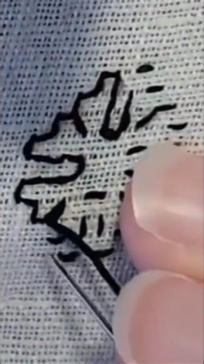 Embroidered Flower Pattern from Jane Seymour's Cuffs from 1536 | Blackwork Holbein Stitch