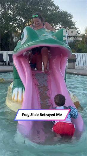 Kiddie Pool Frog Slide Sends Mom Into Unexpected Underwater Splash|| Heartsome 💖