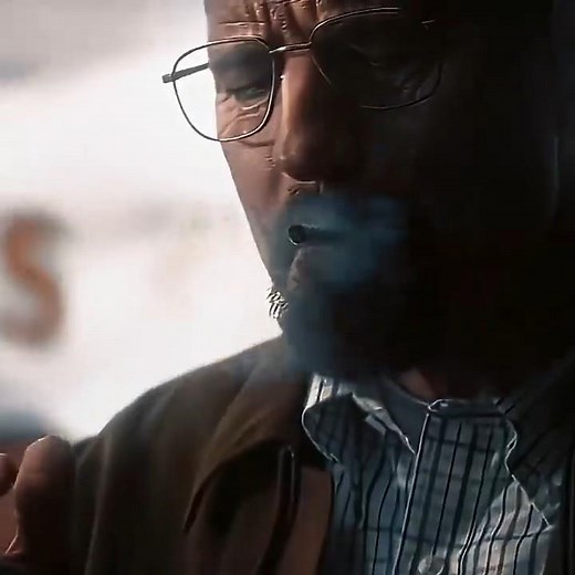 Walterwhite Heisenberg the man can only making meth for gus fring #walterwhite #breakingbad