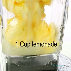 Now you can enjoy your favorite drive thru treat at home - all year round! {COPYCAT} CHICK FIL A FROSTED LEMONADE RECIPE http://www.yourhomebasedmom.com/chick-fil-a-copycat-frosted-lemonade/ | yourhomebasedmom