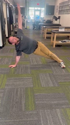Alternating side planks