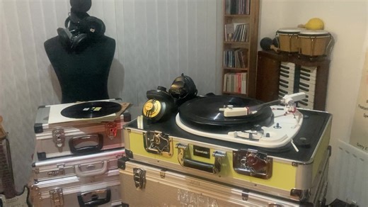 MAFIATONE PULLING THIS ONE OUT FROM THE BOTTOM OF THE CRUCUS BAG DUBPLATE FROM THE 70s