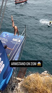 🇺🇸 @lisafaulkner100 with an amazing armstand dive at the #HighDiving World Cup 2025 hosted by @marmeeting in Porto Flavia 🇮🇹 | World Aquatics