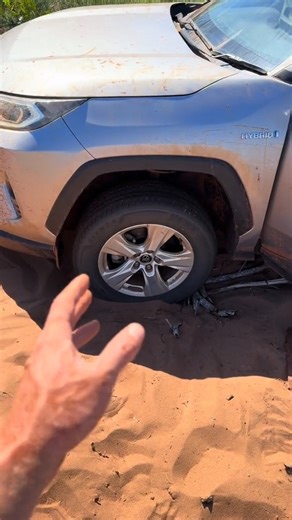 Stranded in the Australian Desert! 🏜️👀 #stranded | Coltyy