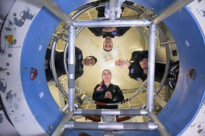 To Mars…without ever leaving Earth! 🚀 The four-person volunteer crew entered the HERA habitat today to simulate a 45-day mission to the Red Planet. Their work will help NASA test how isolation and confinement affect crews during deep-space journeys. Best of luck, HERA crew! Thumbnail Credit: NASA/Robert Markowitz | NASA's Johnson Space Center