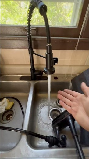 How to replace a kitchen faucet! #DIY #plumbing #faucet #homerenovation #water