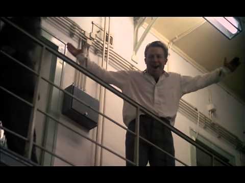 SOLDAAT VAN ORANJE (1977) Theatrical Trailer - Rutger Hauer, Jeroen Krabbé, Susan Penhaligon