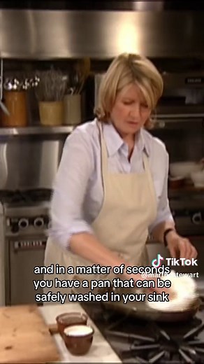 Properly Dispose of Used Cooking Oil with This Easy Technique!