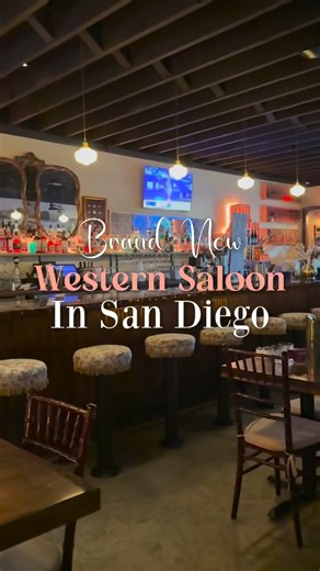 There’s a brand new restaurant that just opened in the heart of Old Town: @dochollidaysd! The theme is an old Western Saloon paired with American comfort food. I was happy to learn that they’re using top quality ingredients which includes organic meat and produce and even deep fry their food in tallow and olive oil. The full bar includes unique drinks created with real fruit and homemade syrups. After you grab a tasty meal, take in all the culture and fun of Old Town! I’ve been coming here my en